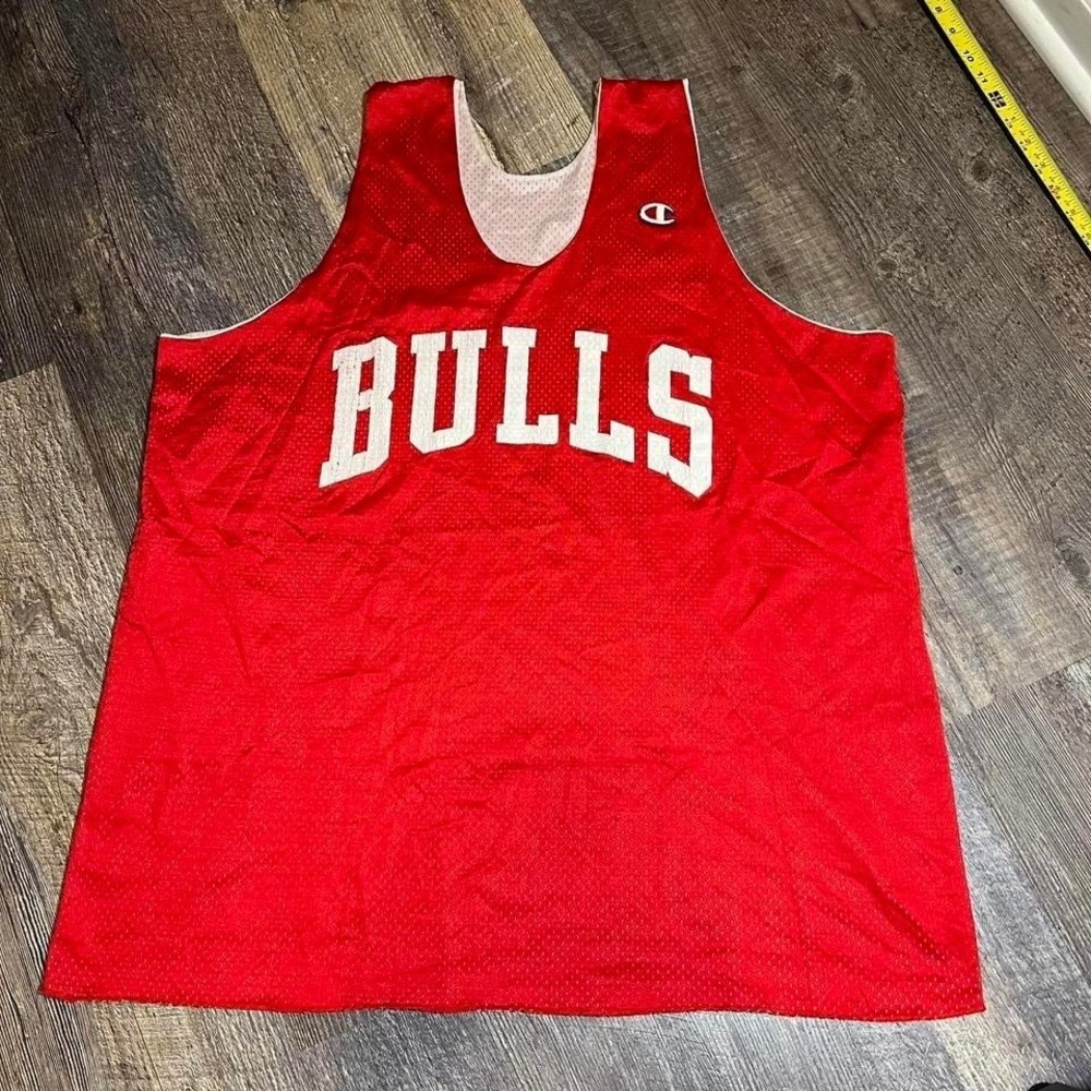 vintage 90s Champion Chicago Bulls reversible mesh practice jersey Size XL